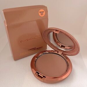 New MAC Skinfinish SunStruck Radiant Bronzer - Radiant Light Rosy